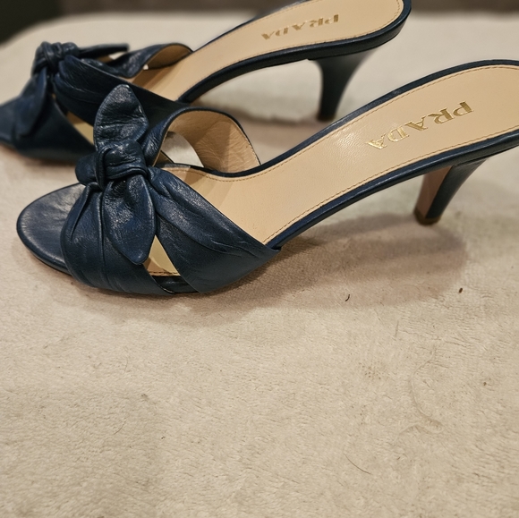 PRADA HEELS - Picture 2 of 6